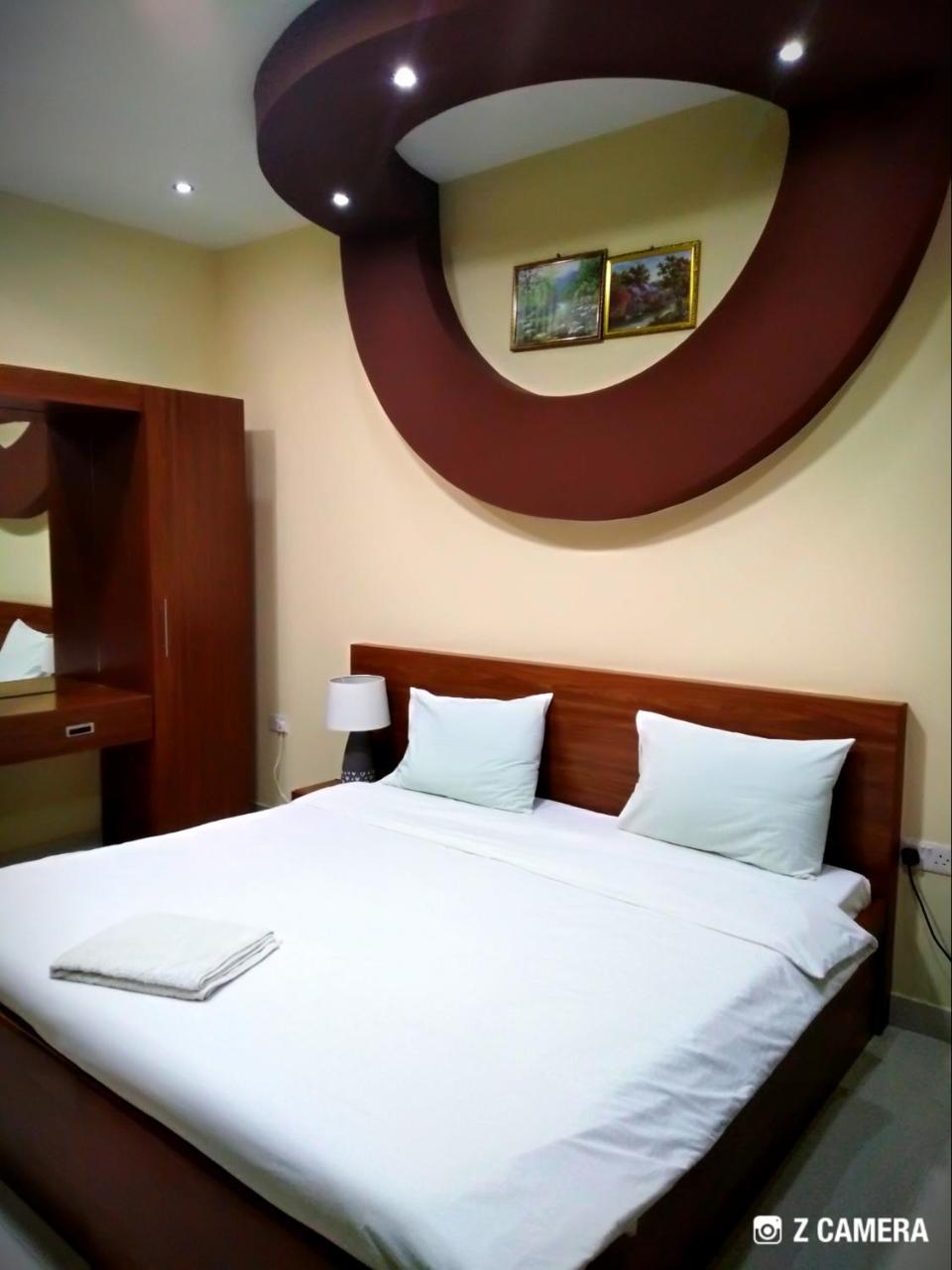 Al Mabila Hotel Сиб Екстериор снимка