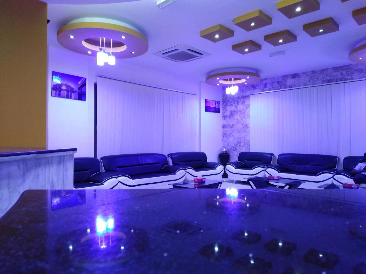 Al Mabila Hotel Сиб Екстериор снимка
