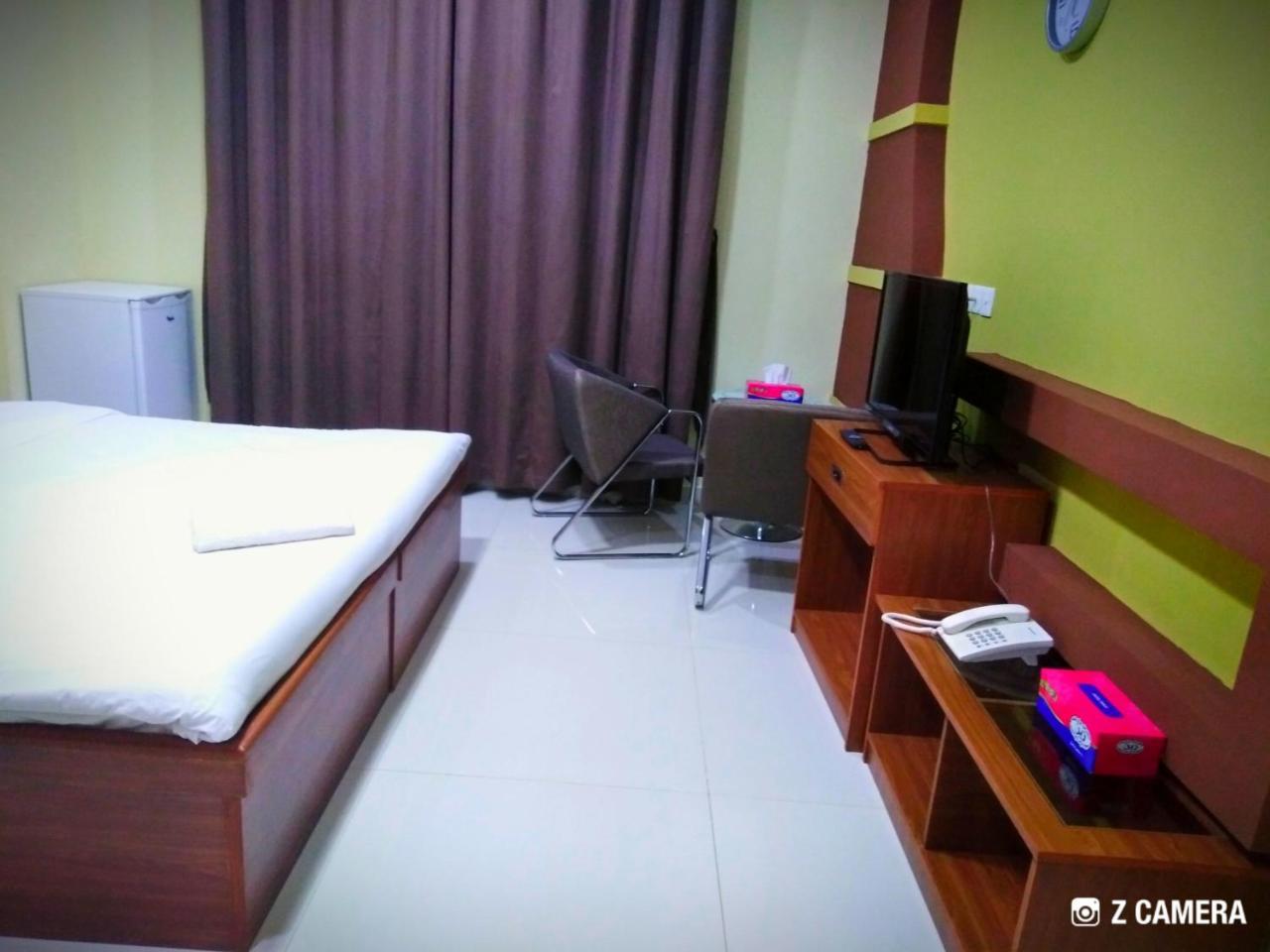 Al Mabila Hotel Сиб Екстериор снимка
